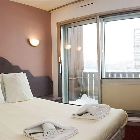 Madame - Olympic 2* קורשבל