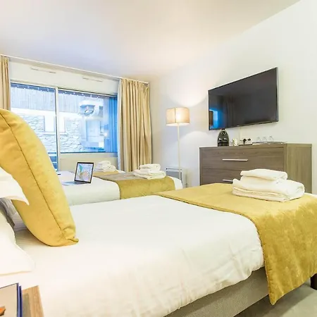 Madame - Olympic Hotell Courchevel