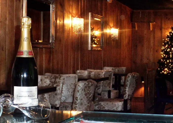 فندق مدام فاكانسيز - أوليمبيك