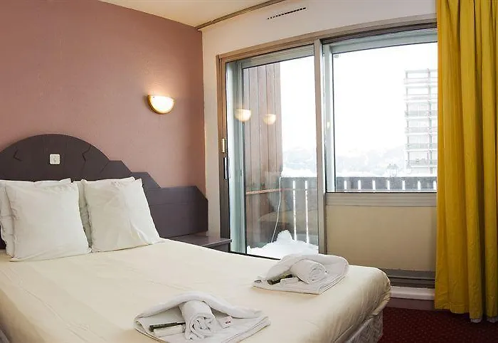 مدام فاكانسيز - أوليمبيك 2* كورشوفيل