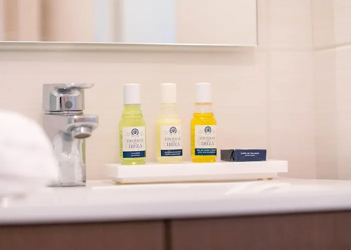 مدام فاكانسيز - أوليمبيك كورشوفيل