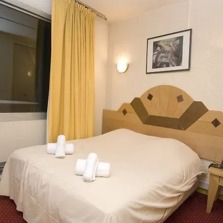 节日夫人 - 库尔舍瓦勒奥林匹克酒店